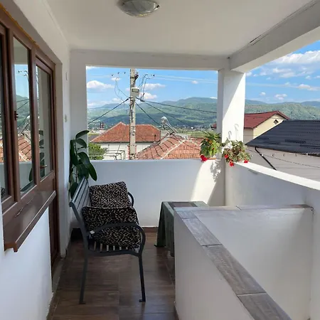 Casa Noastra * Calimanesti