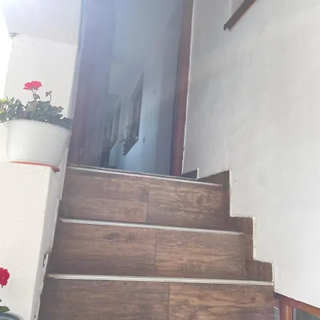 Casa Noastra Homestay *